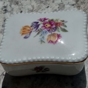 Antique ring box (crown emblem on bottom 1877 gor)